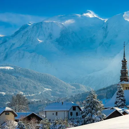 Ξενοδοχείο με διαμερίσματα Goelia Les Des Pistes 4*